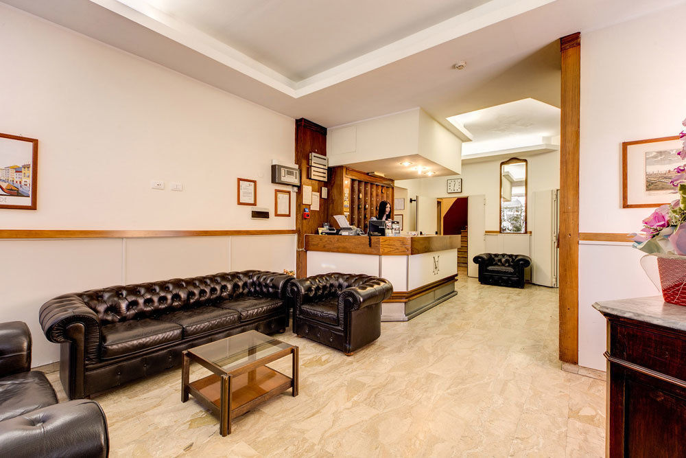 Hotel Minerva Milan Bagian luar foto